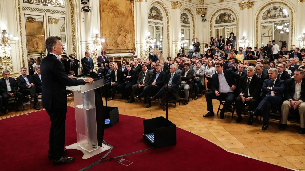 Mauricio Macri realizó el anuncio en el Salón Blanco (Gentileza: Presidencia).