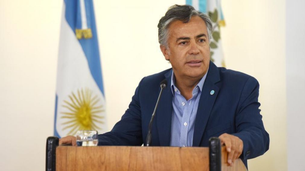 Cornejo lideró la reunión en la que se decidió que la UCR sea parte de la alianza de Cambiemos.