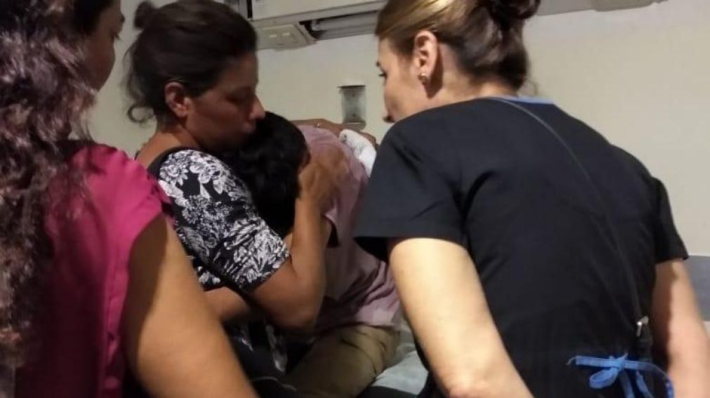 El reencuentro de Javier con su mamá.