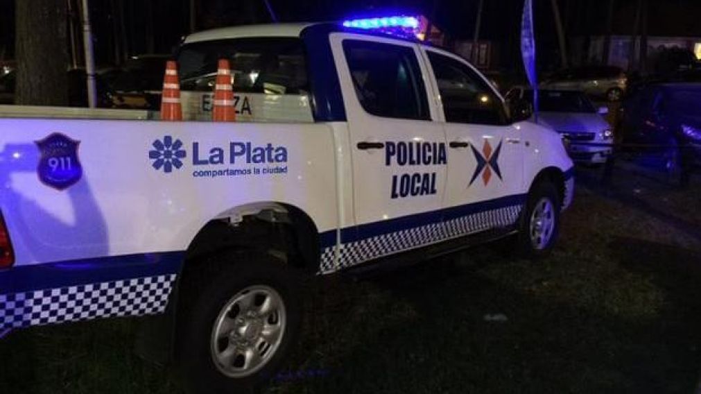 Tras el llamado de vecinos al 911, la policía llegó de inmediato. (Imagen ilustrativa)