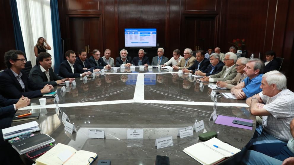 La idea de hacer cambios en indemnizaciones aún no se planteó.