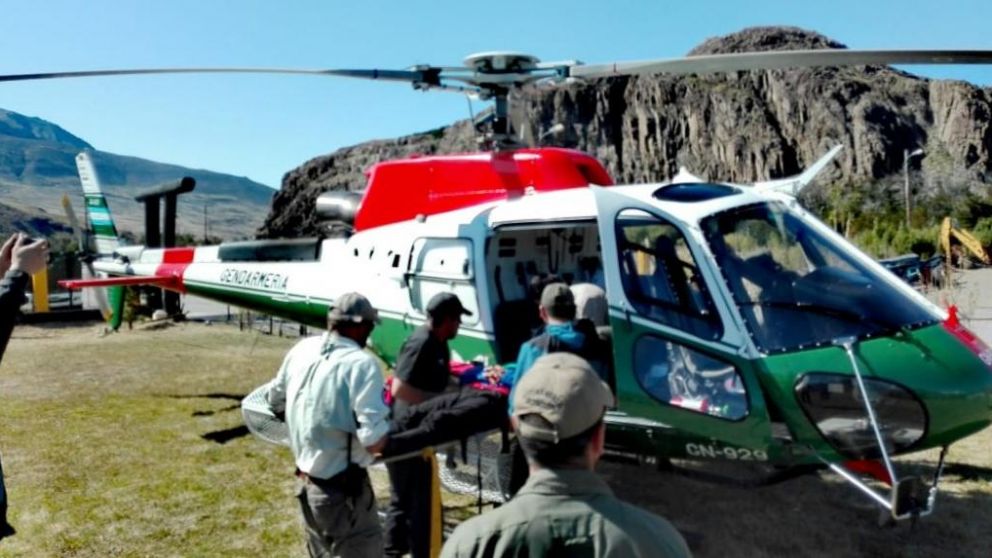 Así era trasladado el escalador japonés accidentado cerca de la ciudad santacruceña de El Chaltén.