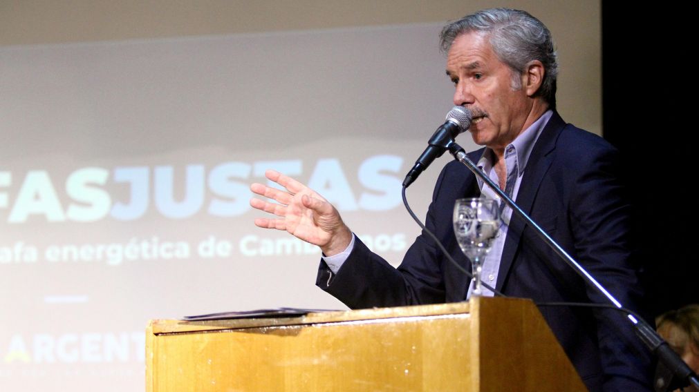 El candidato a presidente y líder de la Red por Argentina criticó la política económica del Gobierno.