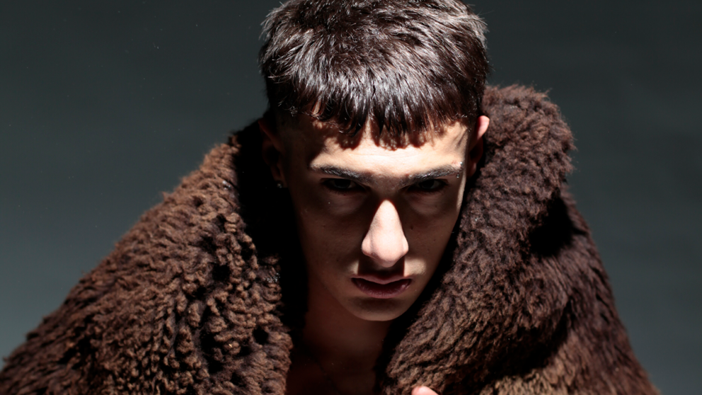 Tobika en ascenso: el folklore urbano se reinventa en "Chika Hippie"