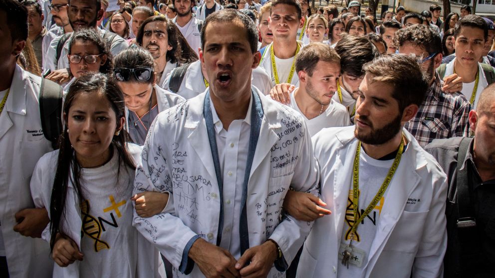 Juan Guaidó encabezó uno de los focos de la manifestación (AFP).