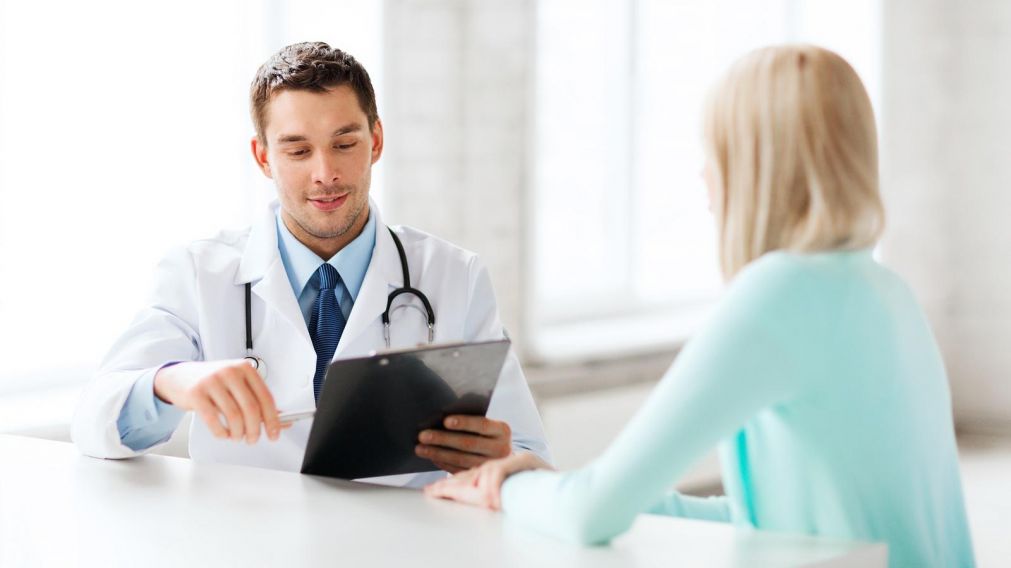 El doctor y su paciente, tras la repudiable consulta, se volvieron a ver en la Justicia. (Imagen ilustrativa)