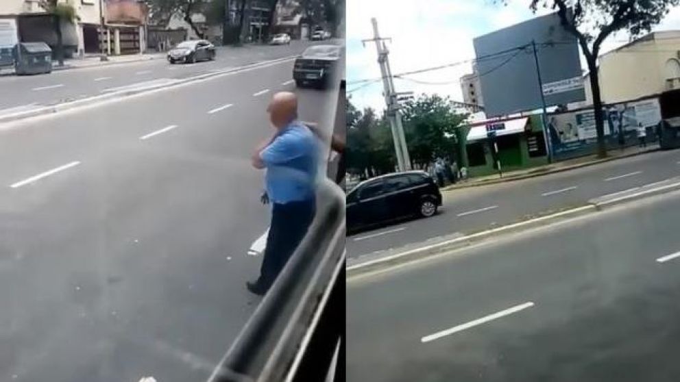 Así colectivero ayudó a cruzar una avenida a pareja de no videntes