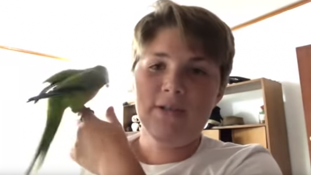 El youtuber Renato Barrera sigue creciendo en las redes sociales con sus divertidos videos.