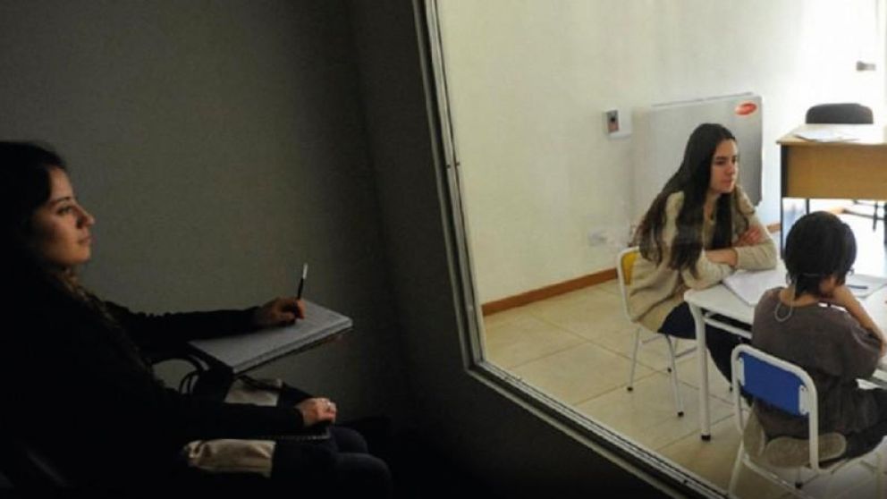 La menor abusada declaró en Cámara Gesell (Foto ilustrativa)