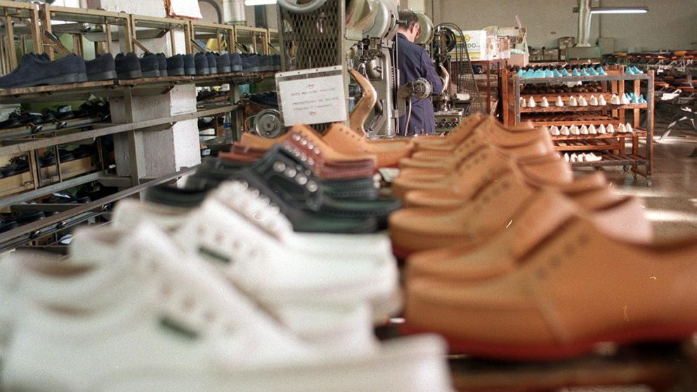 El rubro más afectado fue "calzado y marroquinería", con una caída del 20 por ciento.