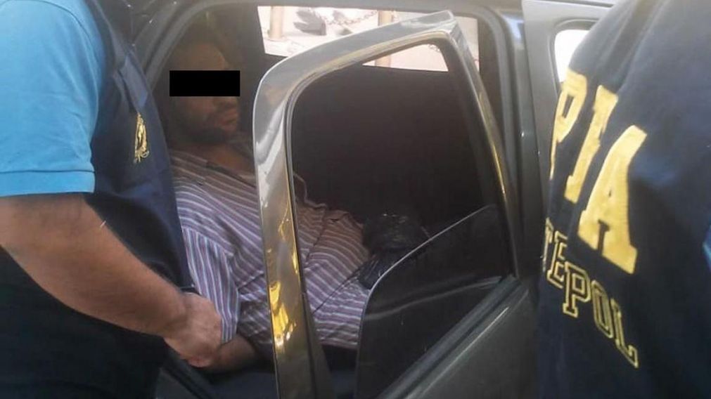 Cayó estafador húngaro que trabajaba de guía turístico en el centro porteño