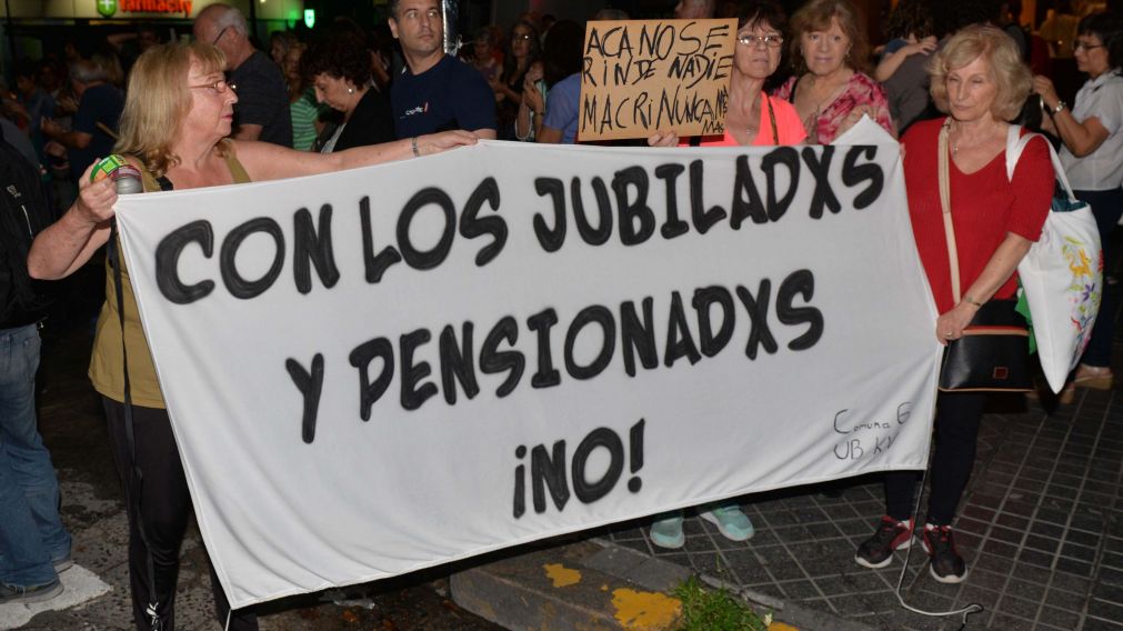 Vecinos de Caballito reclaman por los aumentos desmedidos. (Nahuel Ventura / Diario Cr�nica)