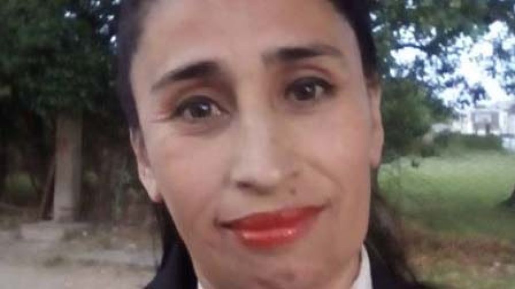 Sandra pide asistencia para su hijo. 
