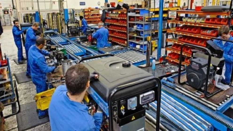 Según el INDEC, la actividad económica es peor desde junio de 2009.