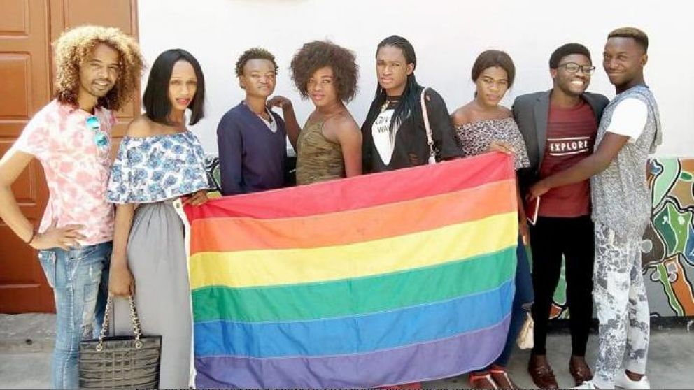 Las personas del mismo sexo podrán expresarse públicamente sin correr peligro de cárcel.