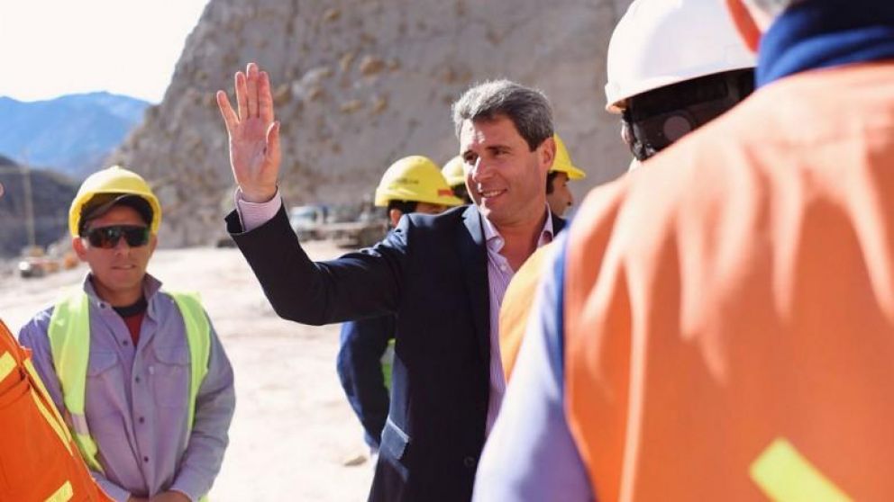 Sergio Uñac hizo construir 26 barrios y 1855 viviendas en 2018.