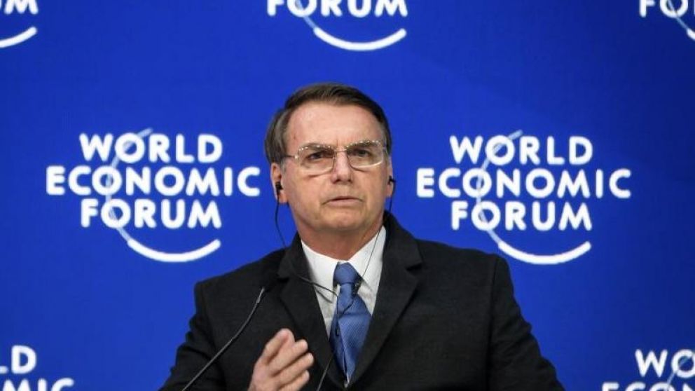 El presidente de Brasil gener� pol�mica en su primera exposici�n p�blica como mandatario.