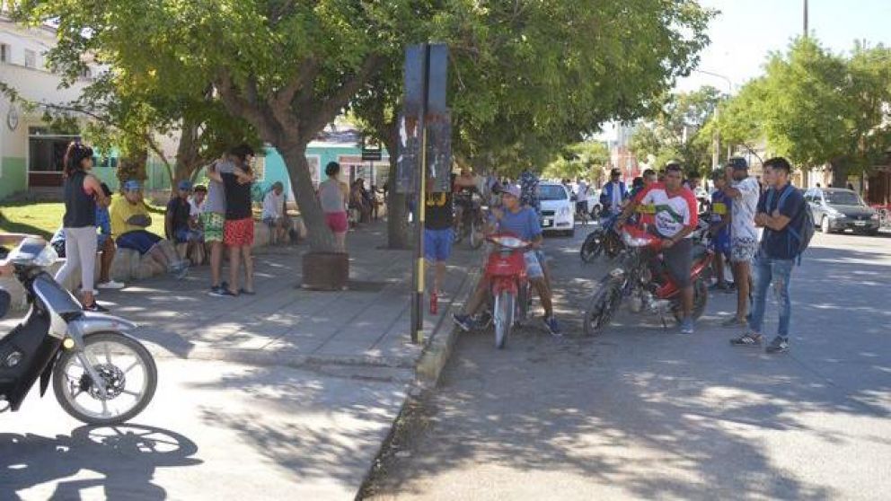 Una fallida estafa terminó con una balacera impactante y dos muertos.