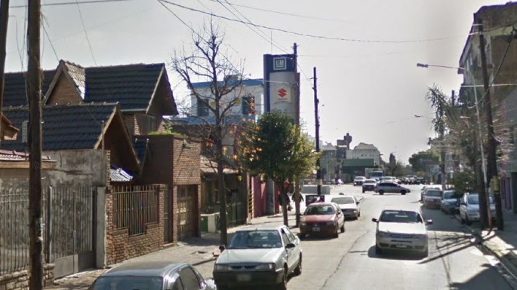 El hecho se produjo en este vecindario, en el centro de la localidad bonaerense de Ramos Mejía.