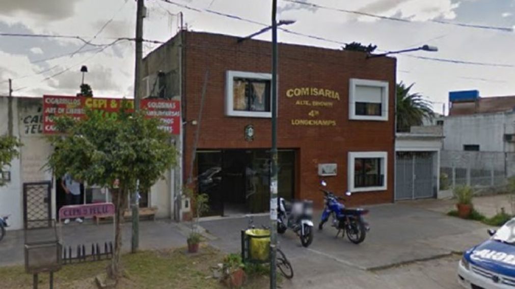 Pesquisas policiales de la comisaría de Longchamps se encargan de investigar el misterioso suceso.