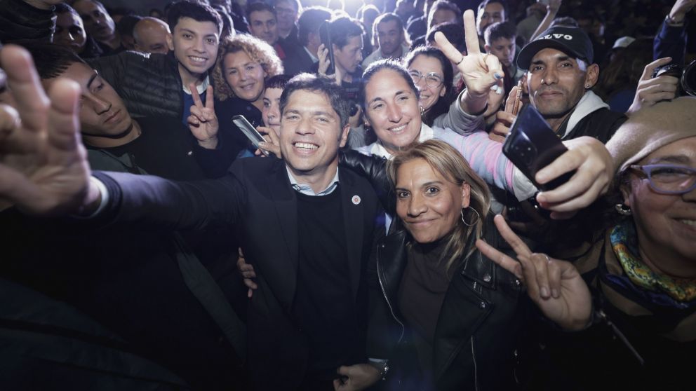 Kicillof celebró el triunfo de Fuerza Patria en las legislativas de Buenos Aires.