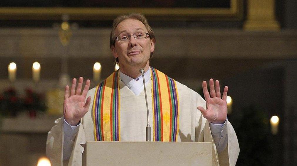 El religioso dice que busca "reflexionar y profundizar la relación con Dios".