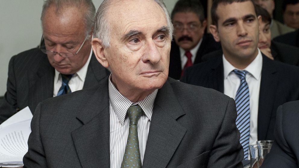 De la Rúa permanece internado desde el 1 de enero. (Archivo)