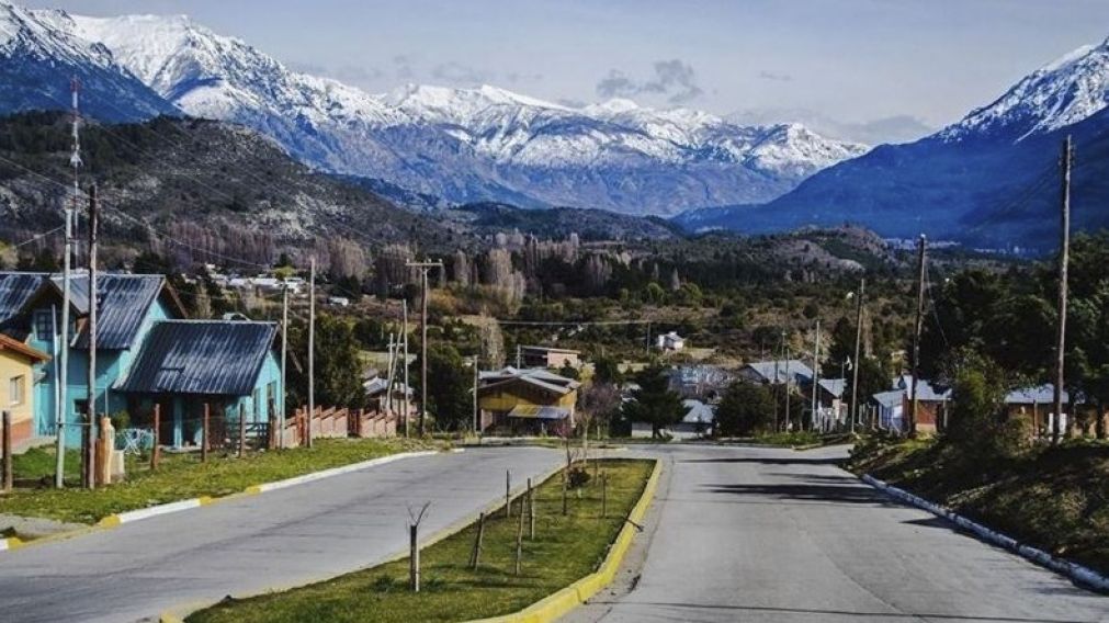 La localidad de Epuyén, atemorizada por el virus.