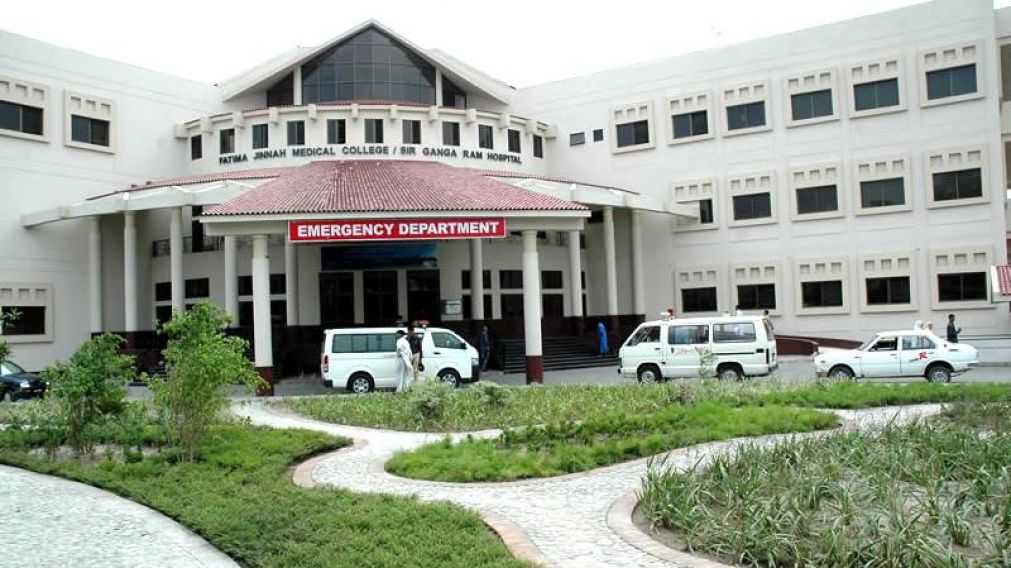 Misterio y desconcierto por hombre que llora sangre