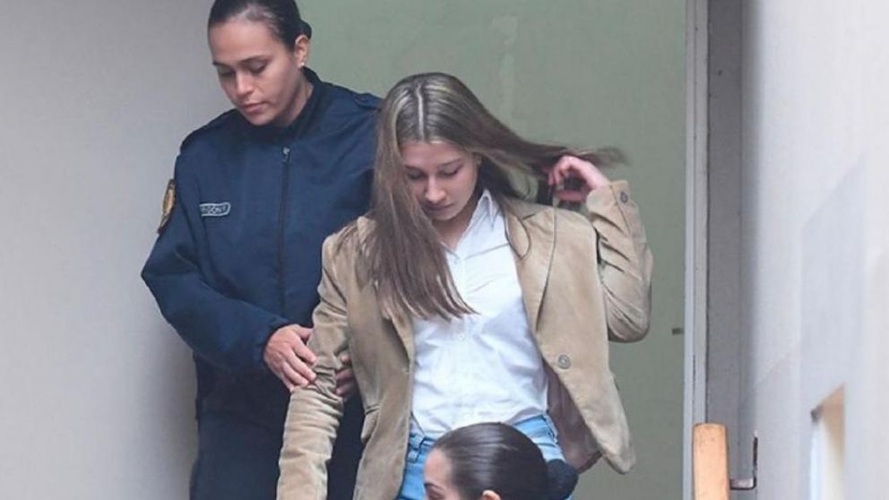 La joven podrá ver a su pretendiente.
