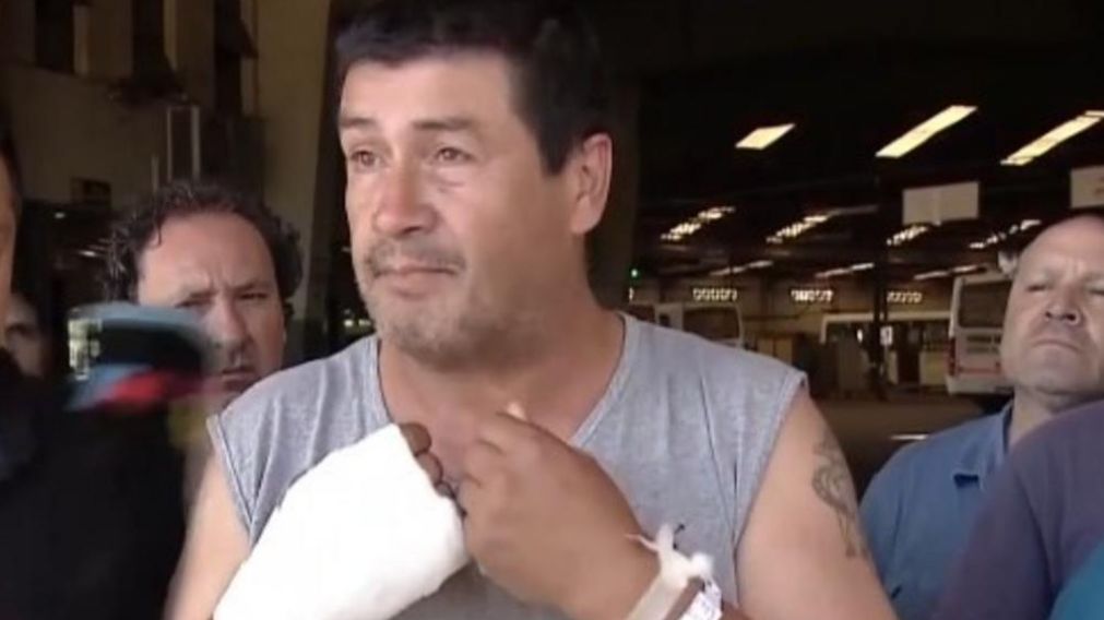 La víctima y sus compañeros piden más seguridad. (Captura).
