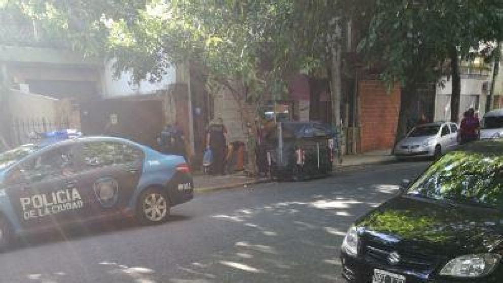 Locura en Caballito: Baleó a su pareja y luego se intentó suicidar