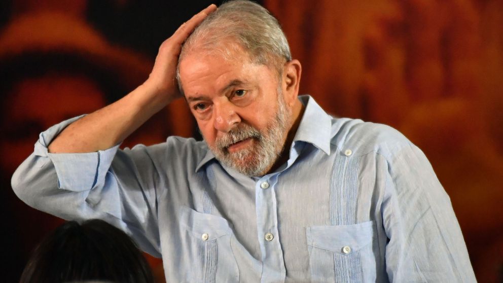 Lula, continuará detenido. (AFP)