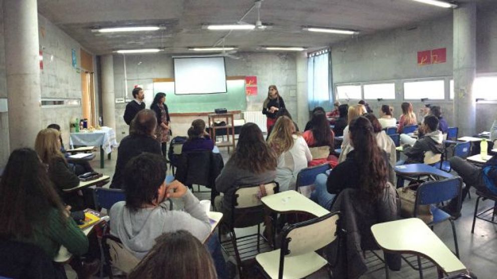 Tras el hecho. La facultad tuvo que publicar un comunicado. (Imagen ilustrativa)