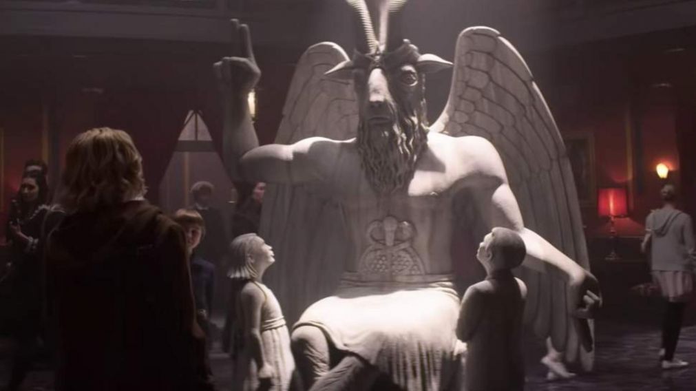 Según los religiosos, los chicos deben "limpiarse" para alejar a Satanás.