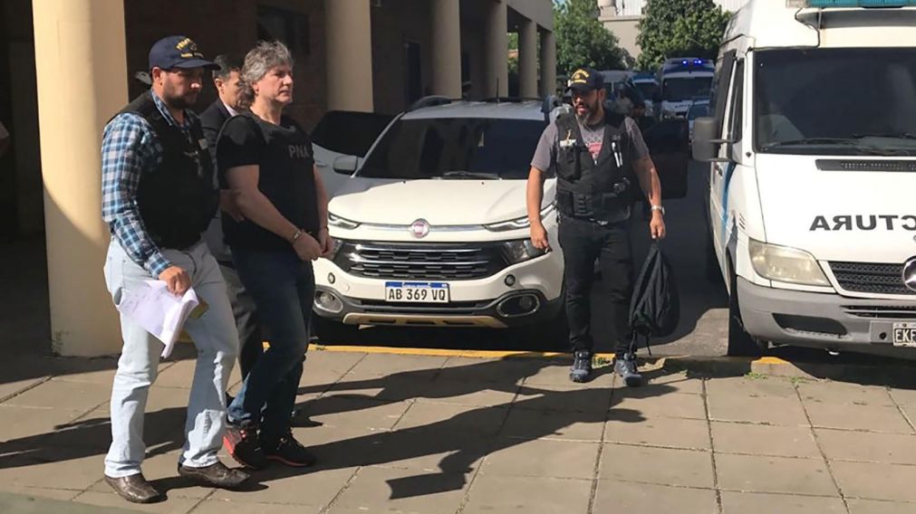 Amado Boudou recuperó su libertad, pero sigue comprometido con la Justicia. (AFP)