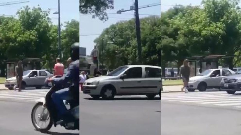 Vecinos insultan a Eguillor y le aconsejan "llamar a su mami"
