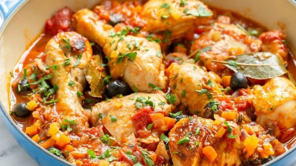 Receta de "Cacciatore" de pollo, un estofado italiano que esta para chuparse los dedos, ideal para los días de frío