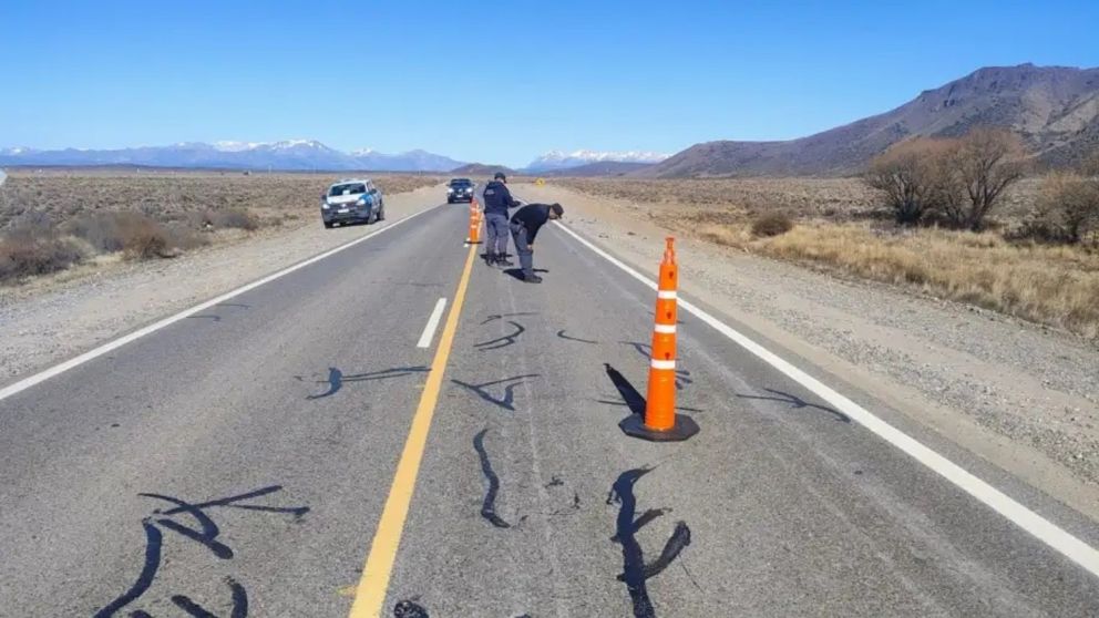 El hecho ocurrió a 10 kilómetros de la intersección de las rutas 237 y 40.