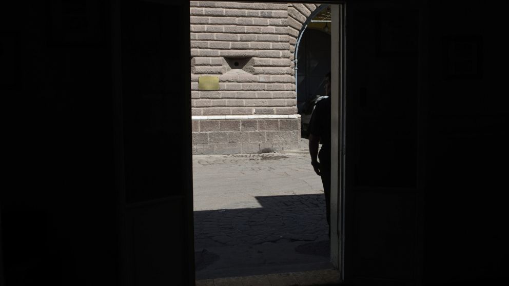 Controles en los ingresos a la cárcel mendocina "San Felipe"