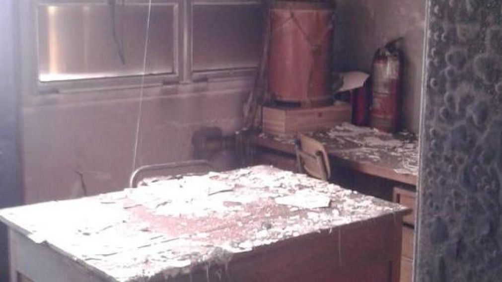 La escuela sufri� fuertes destrozos en la Secretar�a.