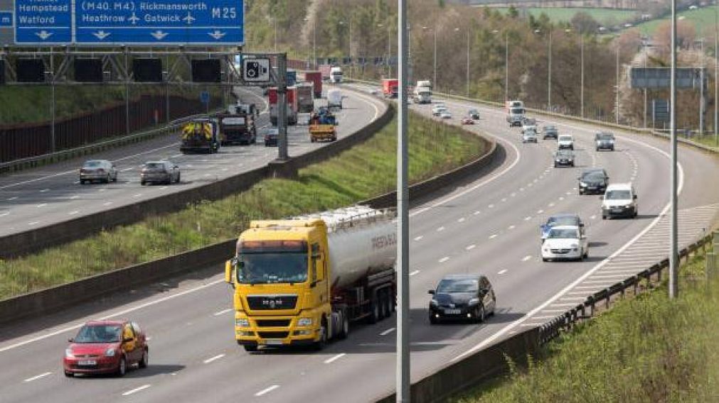 El hecho ocurri� en la autopista M25. Una de las m�s importantes de Gran Breta�a.