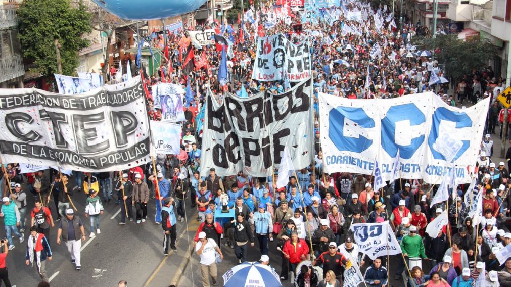 Se acordó partir desde Avenida de Mayo y 9 de Julio hacia el Congreso.