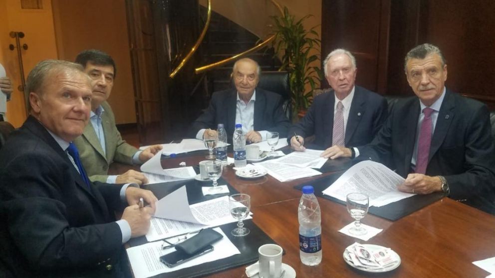 El incremento será escalonado y es independiente del bono de fin de año.