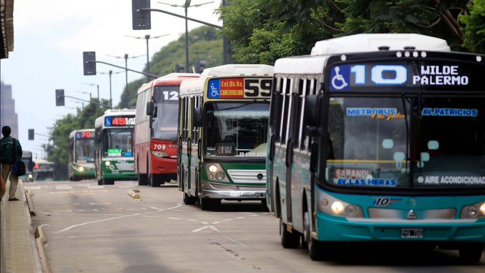 No habrá colectivos, trenes, subtes, aviones ni transporte marítimo.