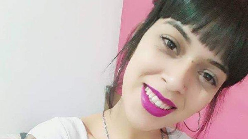 Tiene 18 años.