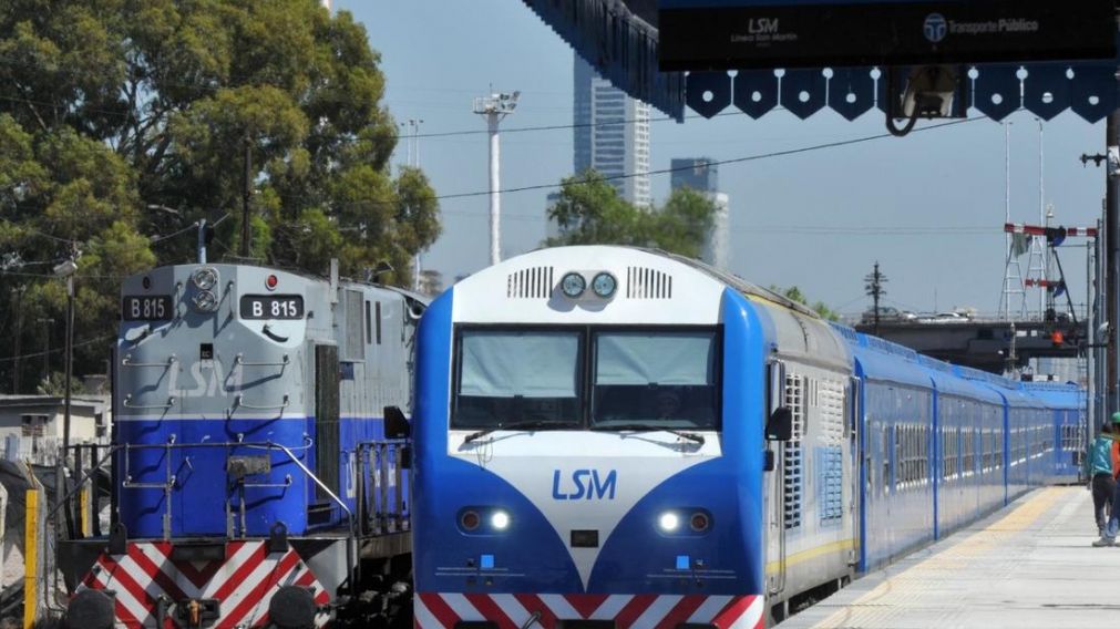 Las autoridades determinaron que la formación no corrió peligro.