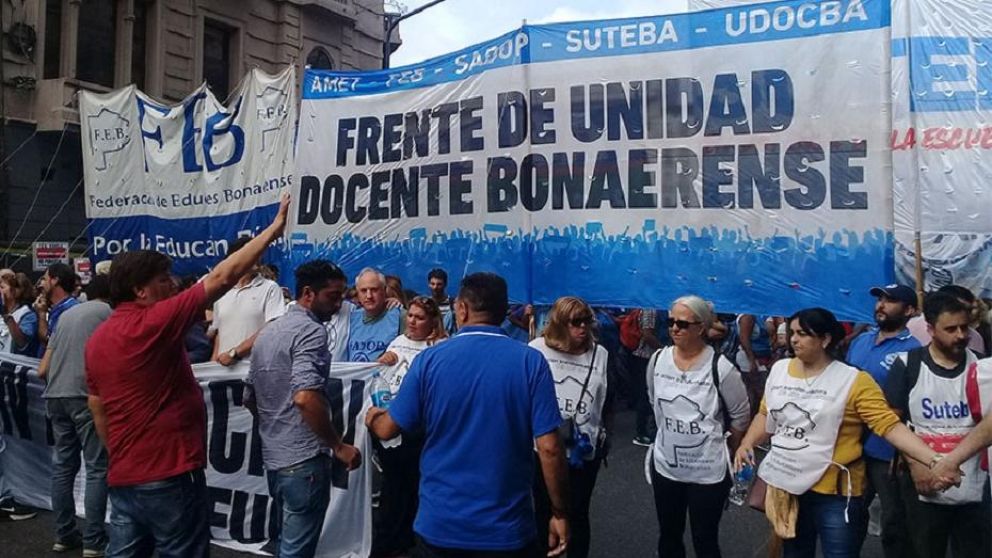 El Frente Docente reclama respuestas al Gobierno Provincial.