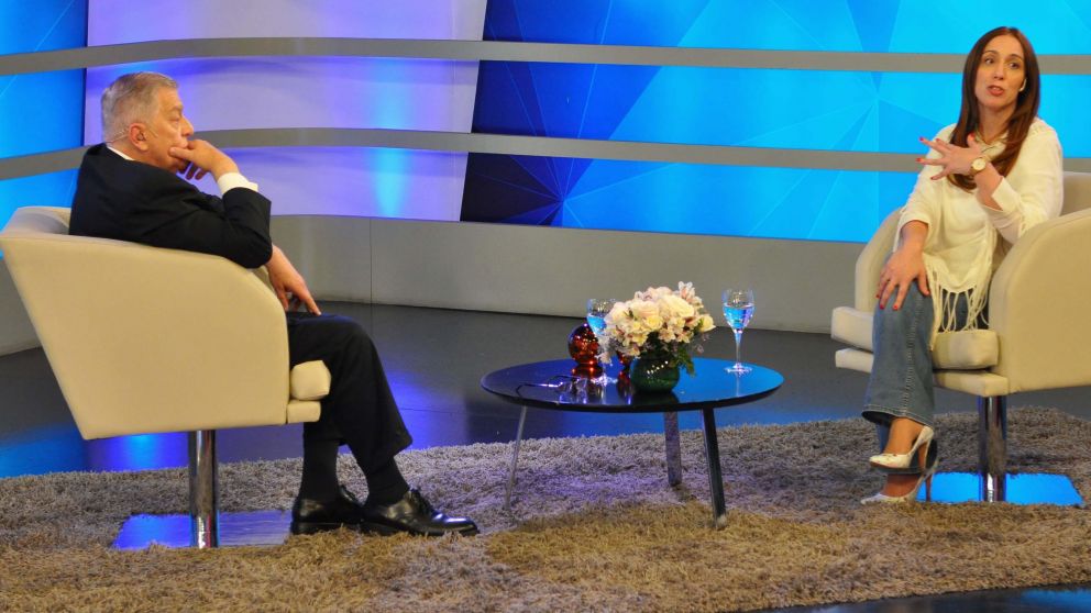 Un mano a mano imperdible entre Santo y Mar�a Eugenia (Carlos Ventura-Diario Cr�nica).