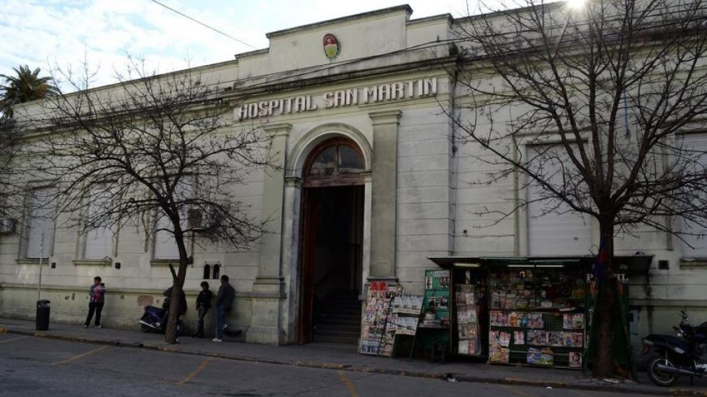 Hospital San Martín de Paraná. Donde es asistida la víctima.